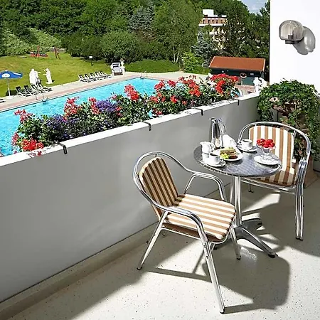 Sunday Des Nordens Hotel